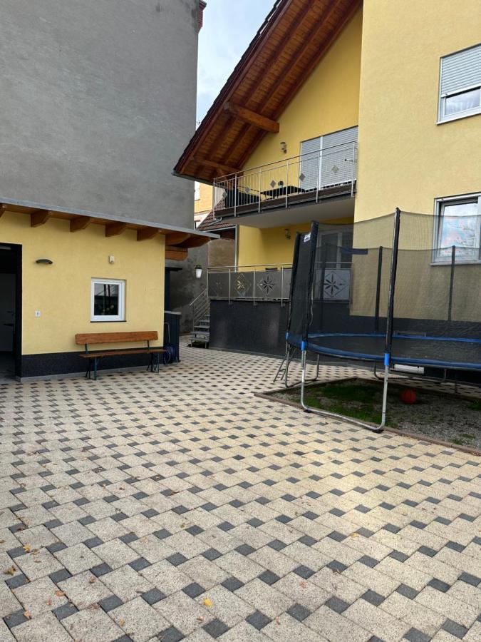 Souterrain Fewo, Europapark, Netflix, 2Xtv Mietersheim Exterior foto