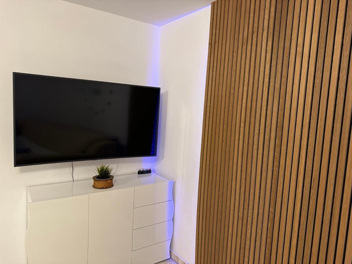 Souterrain Fewo, Europapark, Netflix, 2Xtv Mietersheim Exterior foto